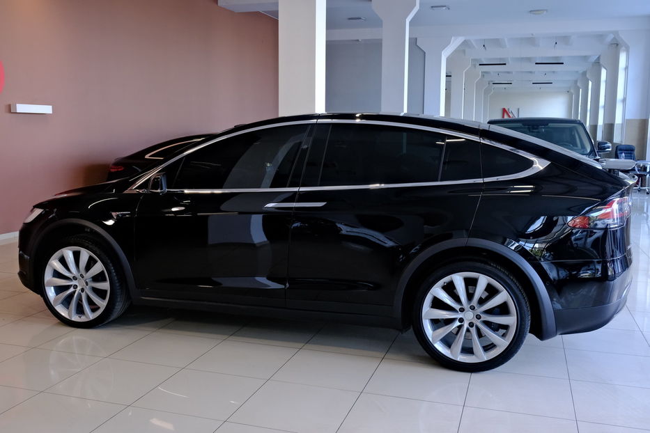 Продам Tesla Model X 2019 года в Одессе