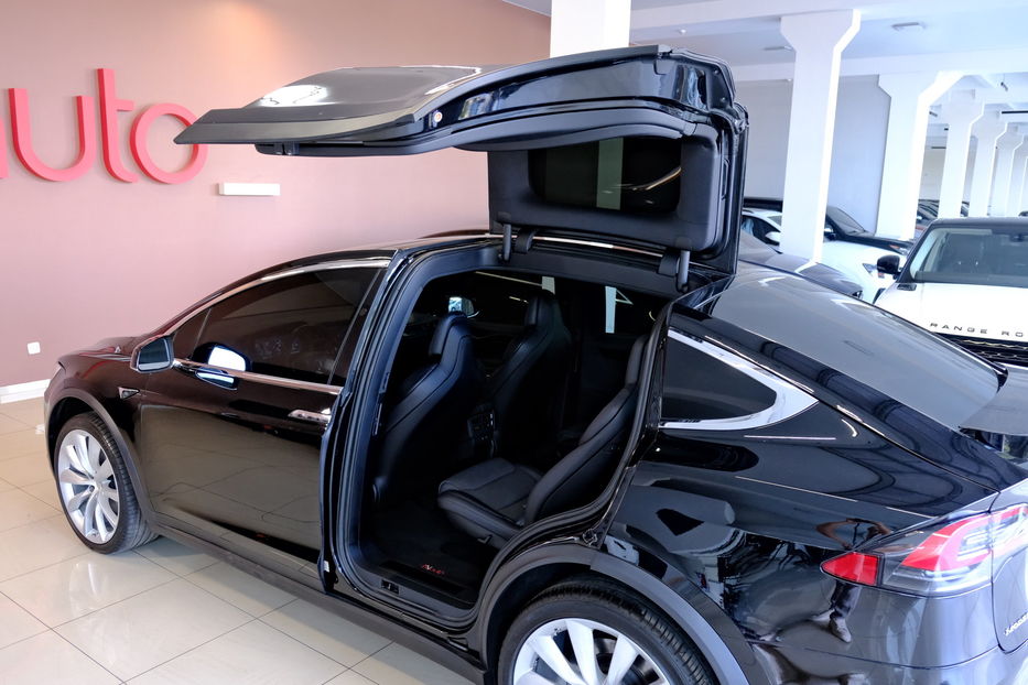 Продам Tesla Model X 2019 года в Одессе