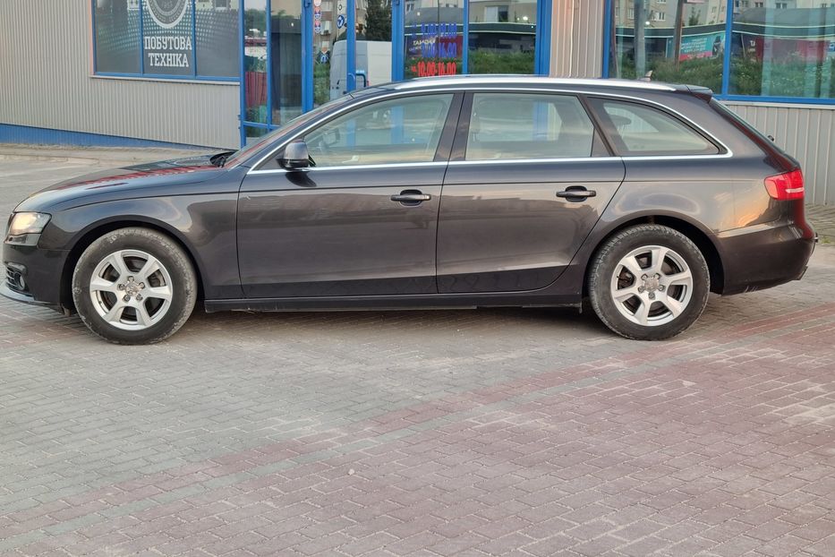 Продам Audi A4 B8 Bisnes Line 2009 года в Тернополе