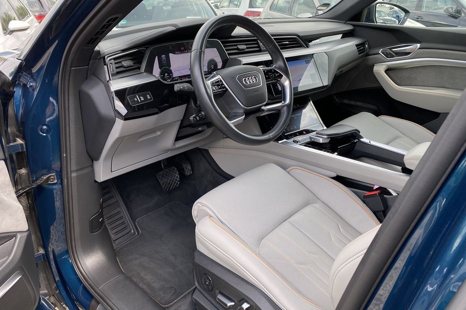 Продам Audi E-Tron 95 kWh 408 к.с. Black Edition 2021 года в Львове