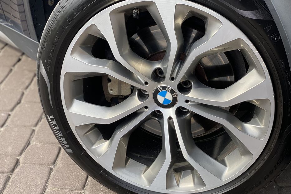 Продам BMW X5 2017 года в Луцке