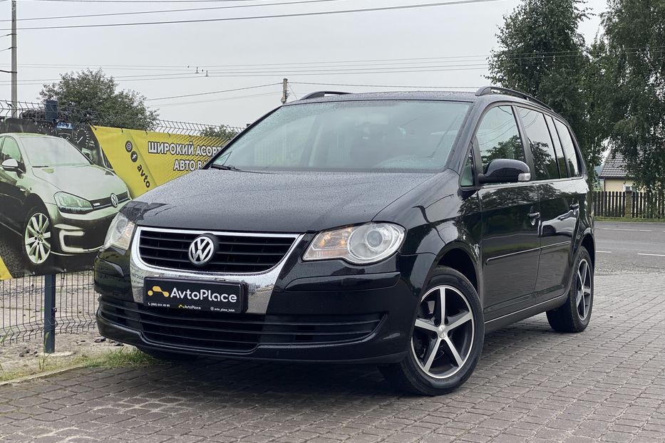 Продам Volkswagen Touran 2007 года в Луцке