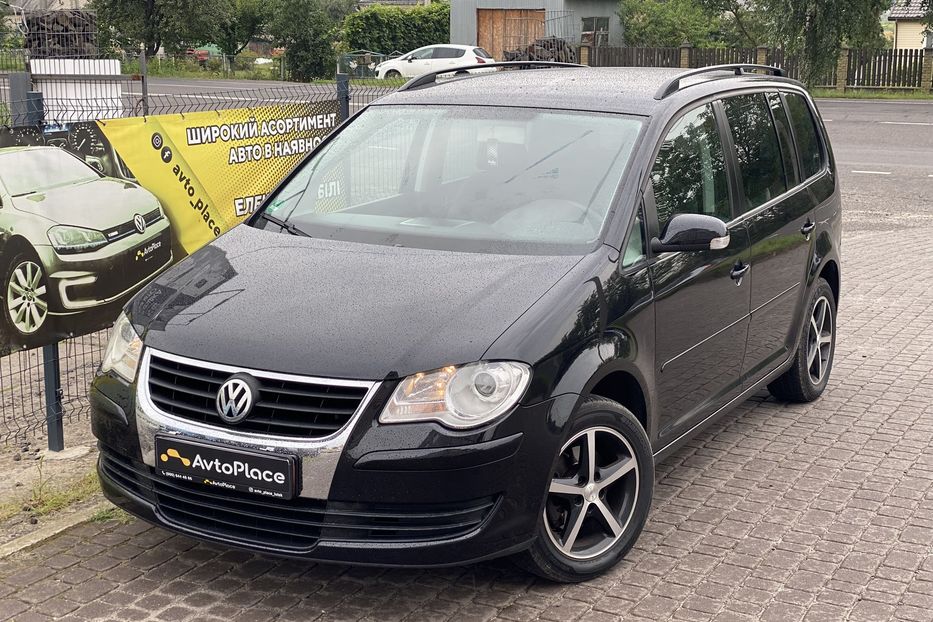 Продам Volkswagen Touran 2007 года в Луцке