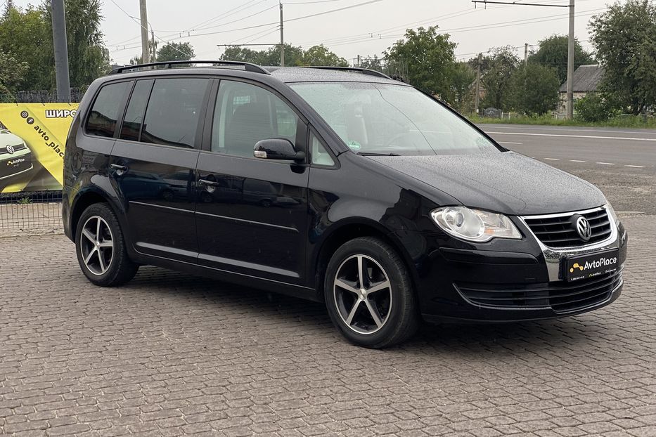 Продам Volkswagen Touran 2007 года в Луцке