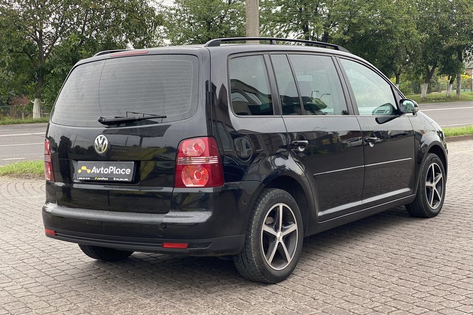 Продам Volkswagen Touran 2007 года в Луцке