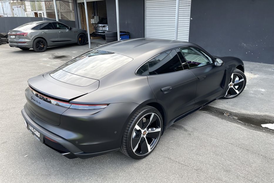 Продам Porsche Taycan Turbo 2020 года в Киеве