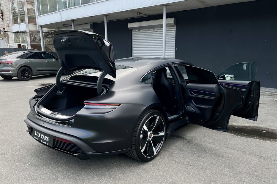 Продам Porsche Taycan Turbo 2020 года в Киеве