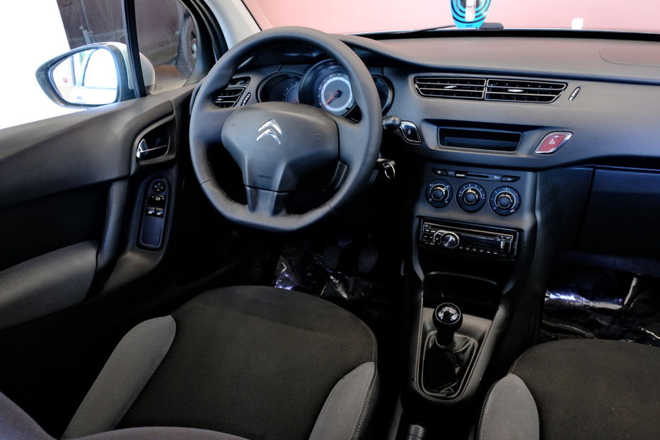 Продам Citroen C3 2013 года в Одессе