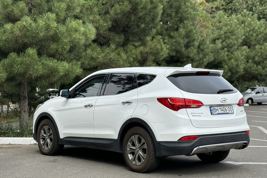 Продам Hyundai Santa FE 2014 года в Одессе