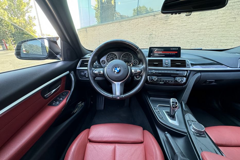 Продам BMW 330 X-DRIVE 2018 года в Одессе