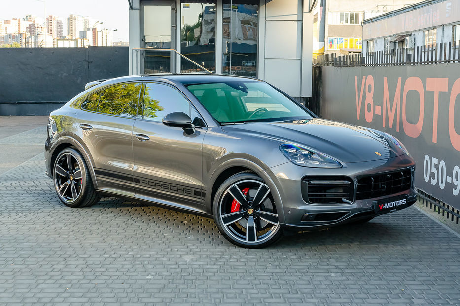 Продам Porsche Cayenne Coupe GTS 2022 года в Киеве