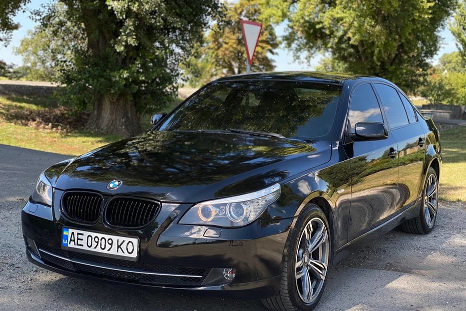 Продам BMW 523 2007 года в Днепре