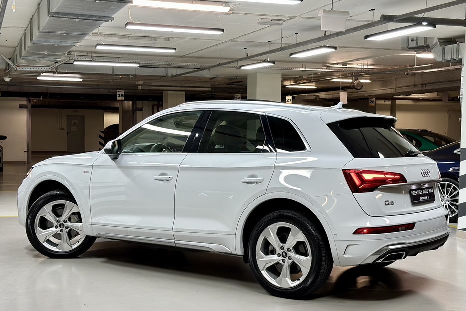 Продам Audi Q5 45 TFSI MHEV 2021 года в Киеве