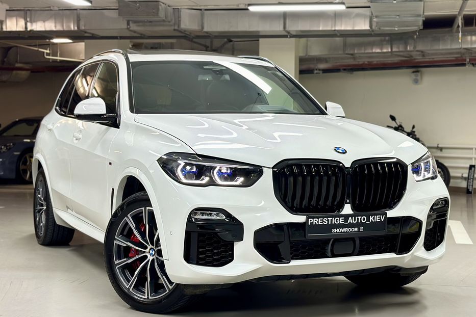 Продам BMW X5 M50i Steptronic xDrive 2021 года в Киеве