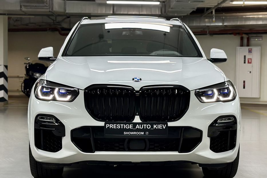 Продам BMW X5 M50i Steptronic xDrive 2021 года в Киеве