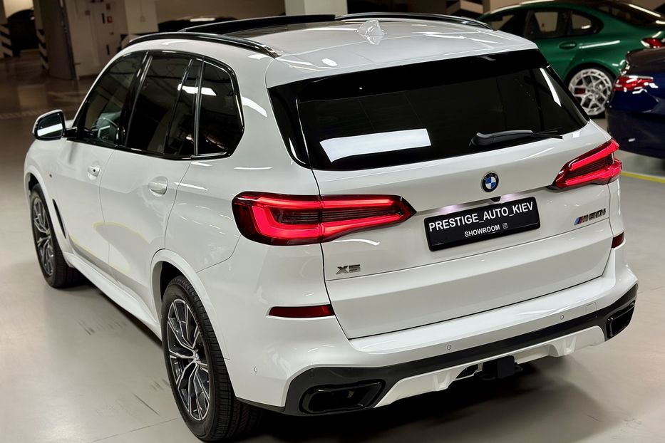 Продам BMW X5 M50i Steptronic xDrive 2021 года в Киеве