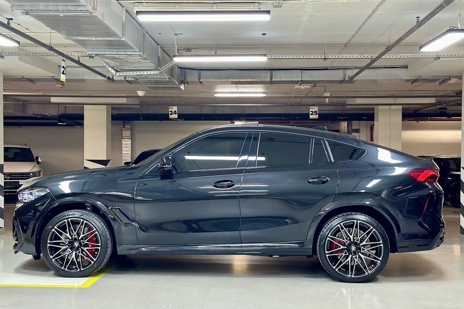 Продам BMW X6 M Competition 2022 года в Киеве