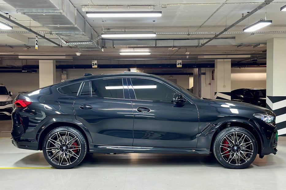 Продам BMW X6 M Competition 2022 года в Киеве