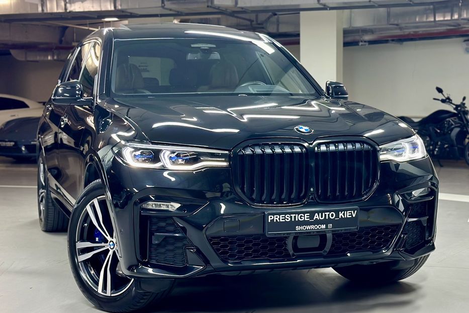 Продам BMW X7 M50i Steptronic xDrive 2020 года в Киеве