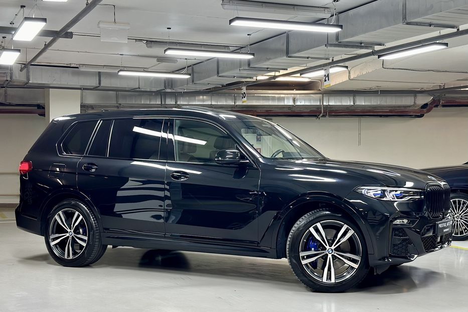 Продам BMW X7 M50i Steptronic xDrive 2020 года в Киеве