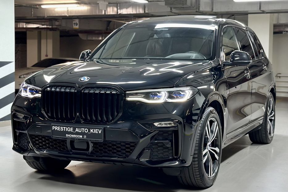 Продам BMW X7 M50i Steptronic xDrive 2020 года в Киеве