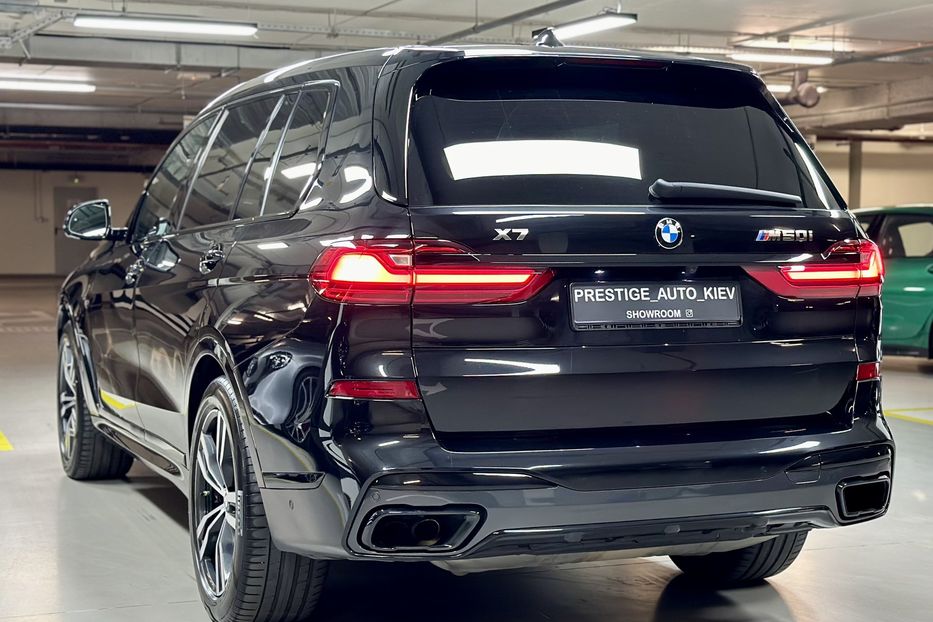 Продам BMW X7 M50i Steptronic xDrive 2020 года в Киеве