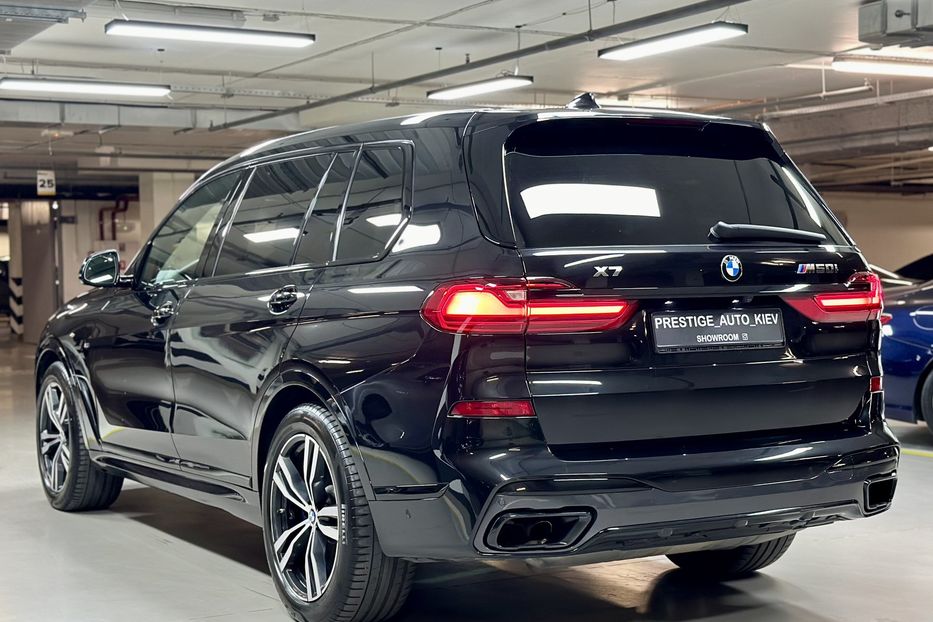 Продам BMW X7 M50i Steptronic xDrive 2020 года в Киеве