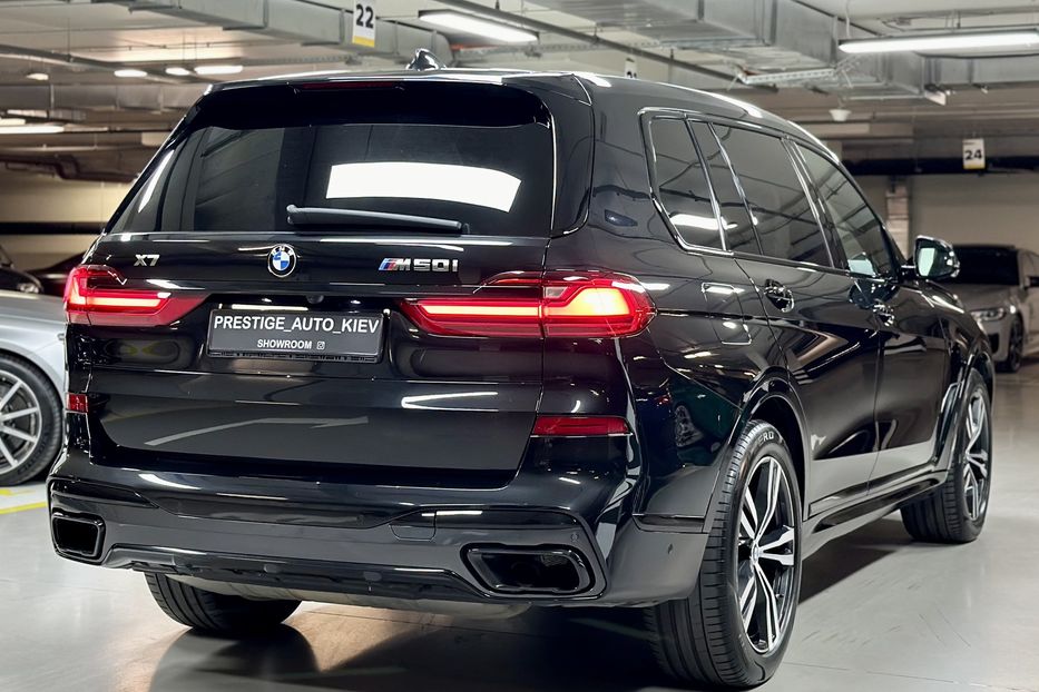 Продам BMW X7 M50i Steptronic xDrive 2020 года в Киеве