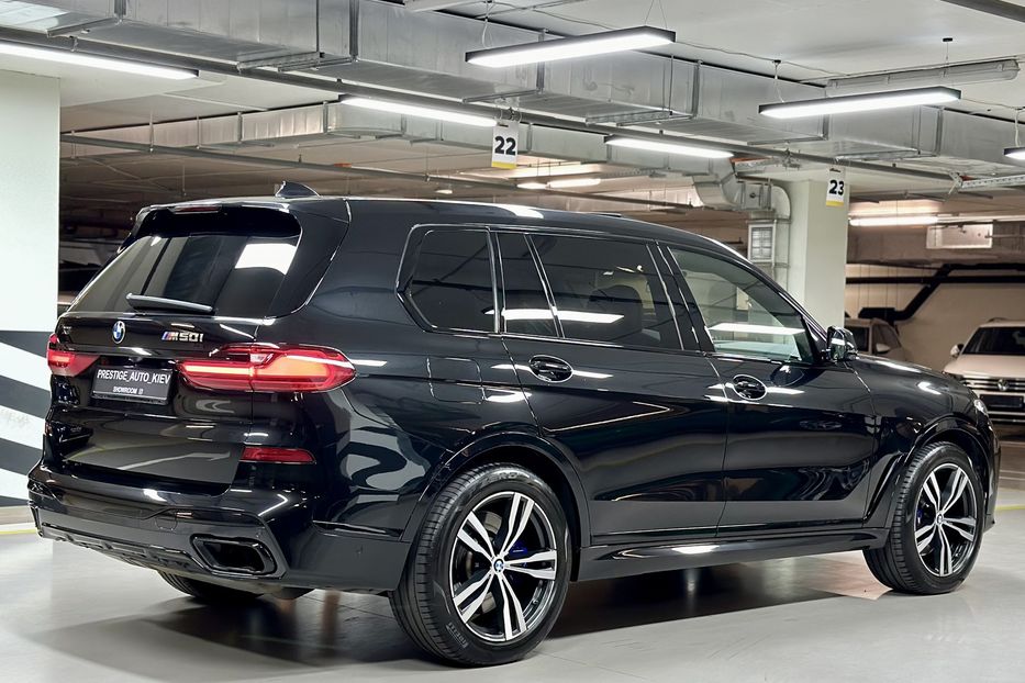 Продам BMW X7 M50i Steptronic xDrive 2020 года в Киеве