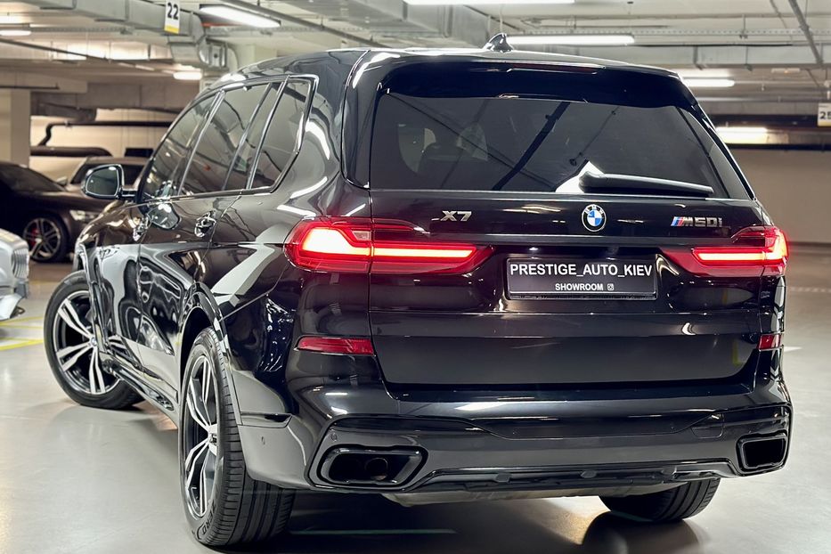 Продам BMW X7 M50i Steptronic xDrive 2020 года в Киеве