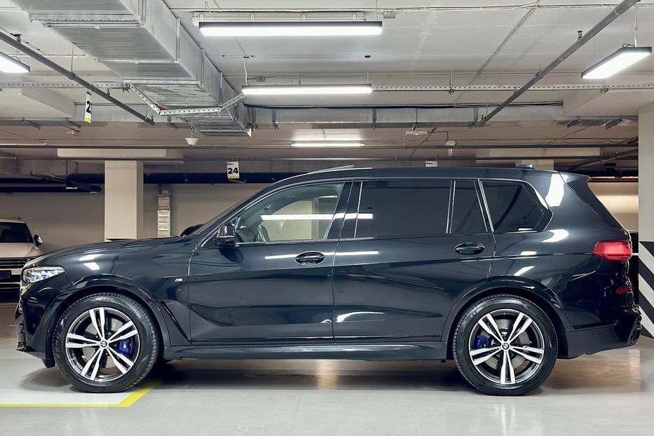 Продам BMW X7 M50i Steptronic xDrive 2020 года в Киеве