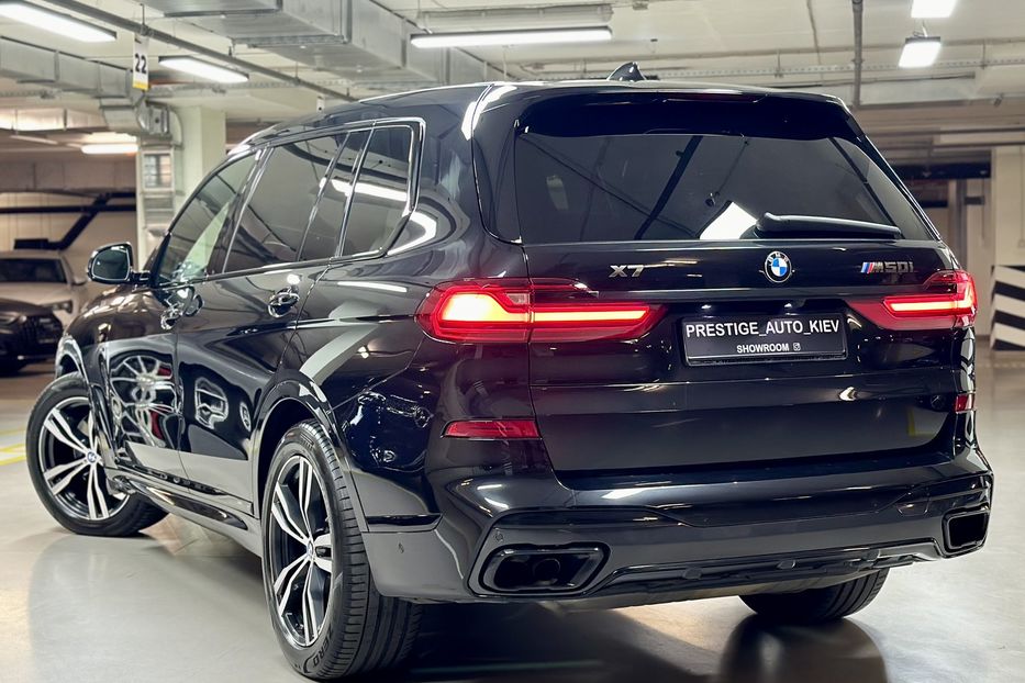 Продам BMW X7 M50i Steptronic xDrive 2020 года в Киеве