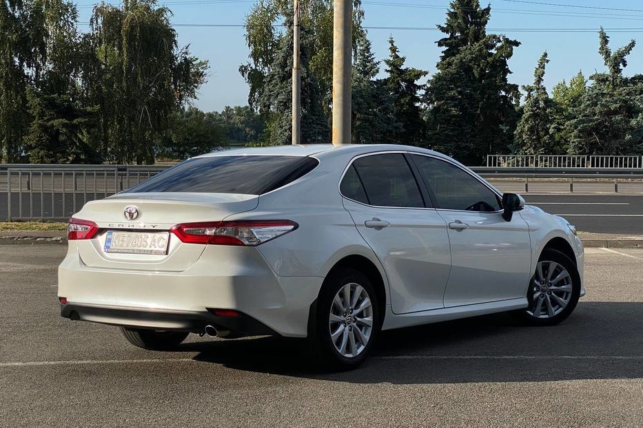 Продам Toyota Camry 2020 года в Днепре