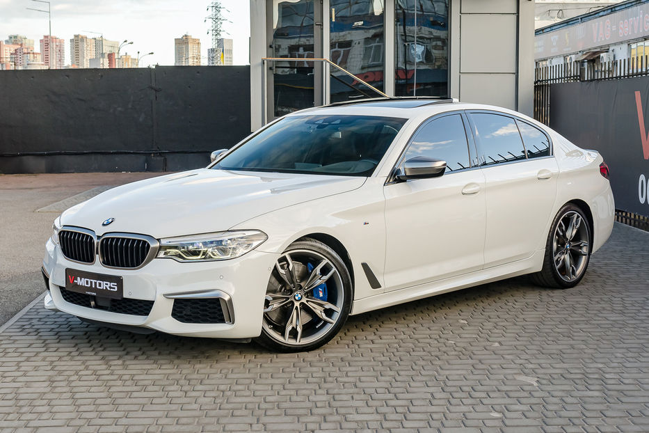 Продам BMW 550 Xdrive 2020 года в Киеве