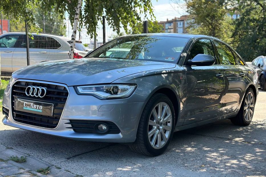 Продам Audi A6 Premium + 2012 года в Черновцах