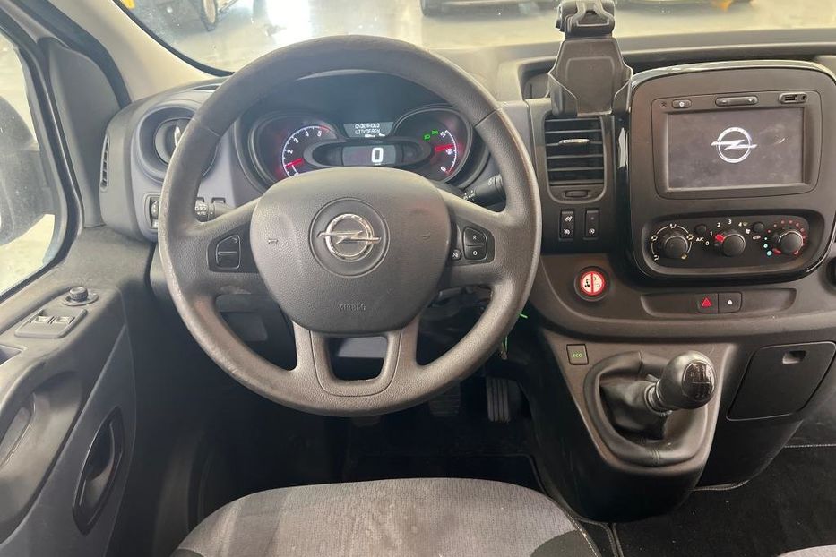 Продам Opel Vivaro груз. L2H1 92kw v5038 2017 года в Луцке