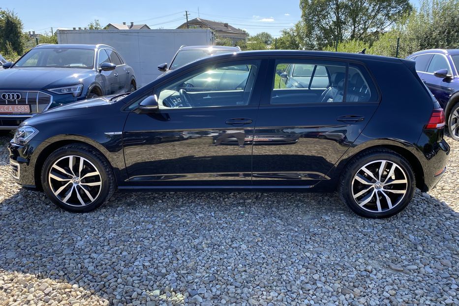 Продам Volkswagen e-Golf ТепловийШкіраАдаптивнийкруїз 2019 года в Львове