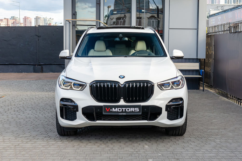 Продам BMW X5 M30d Xdrive 2022 года в Киеве