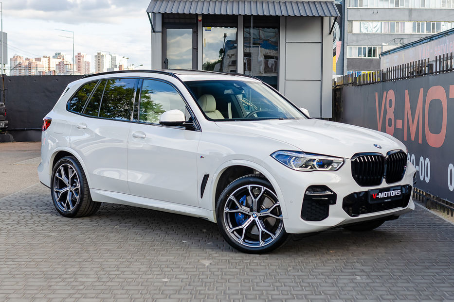 Продам BMW X5 M30d Xdrive 2022 года в Киеве