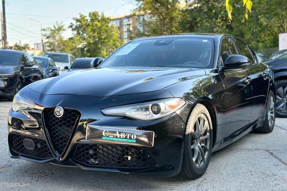 Продам Alfa Romeo Giulia 2018 года в Черновцах