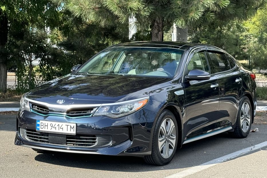 Продам Kia Optima Hybrid plug-in 2018 года в Одессе