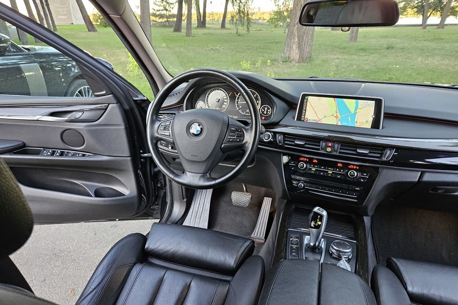 Продам BMW X5 3.0 TDI xDrive 2015 года в Киеве