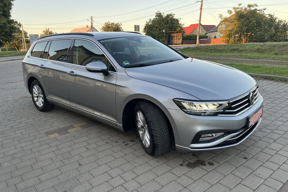 Продам Volkswagen Passat B8 Не мальований !!! 2019 года в Львове