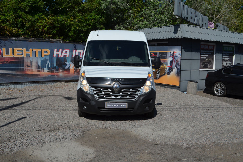 Продам Renault Master пасс. 2016 года в Киеве