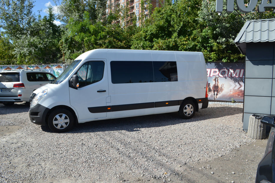 Продам Renault Master пасс. 2016 года в Киеве