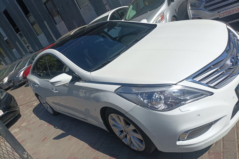 Продам Hyundai Azera максимал 2013 года в Одессе