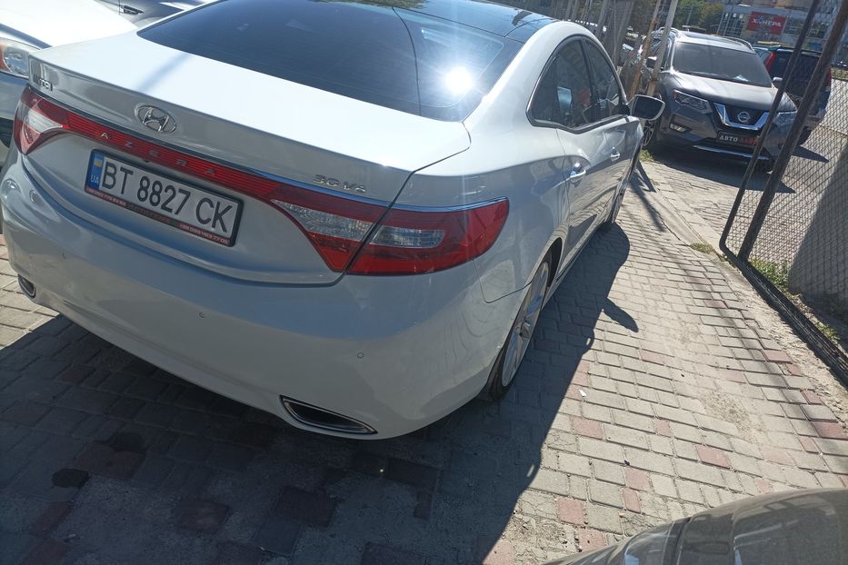 Продам Hyundai Azera максимал 2013 года в Одессе