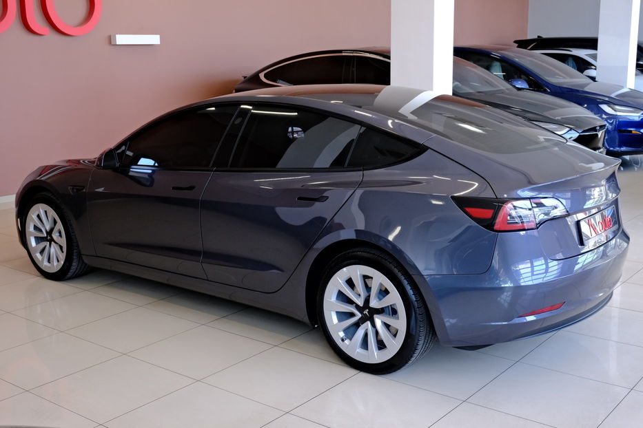 Продам Tesla Model 3 2023 года в Одессе