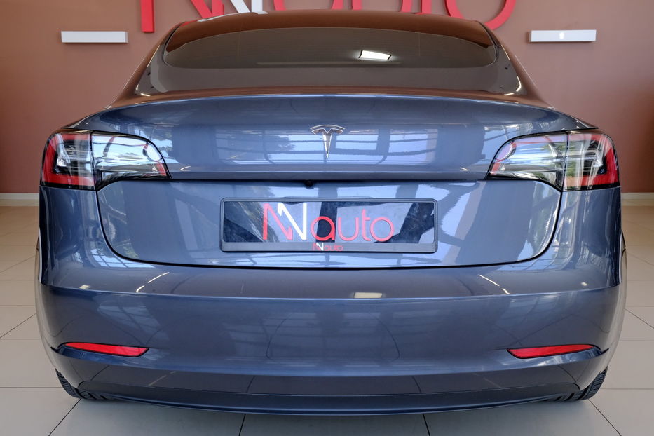 Продам Tesla Model 3 2023 года в Одессе