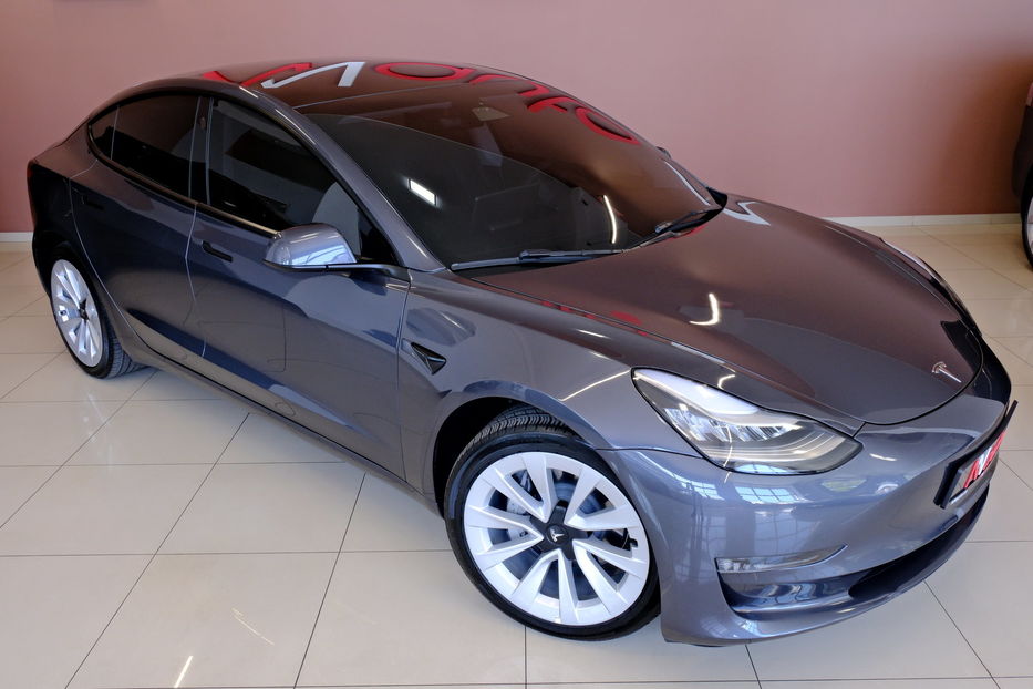 Продам Tesla Model 3 2023 года в Одессе